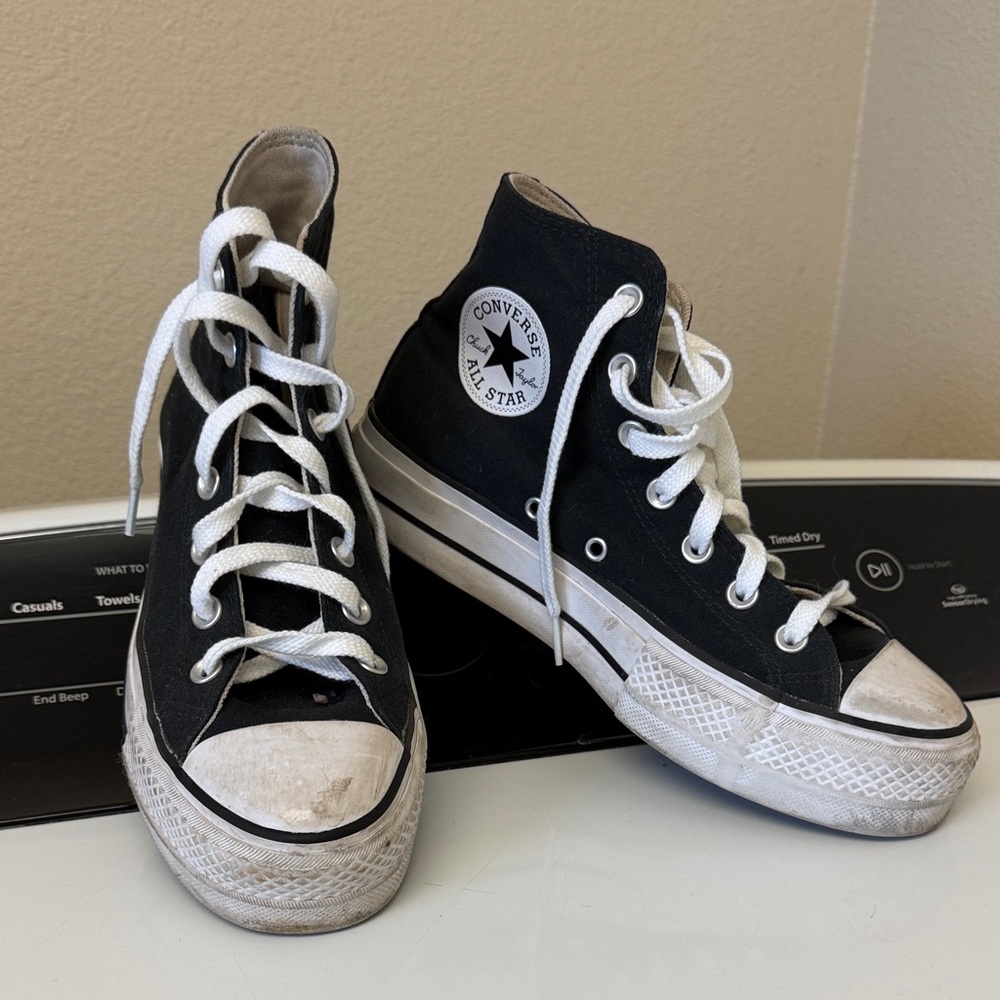 Converse Kids Black and White High-Tops